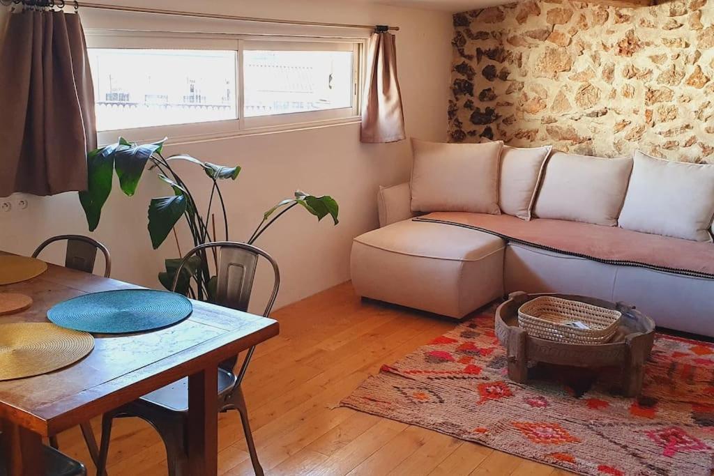 Le Loft Cosy - Centre Ville - Cadre Royal Сет Екстериор снимка